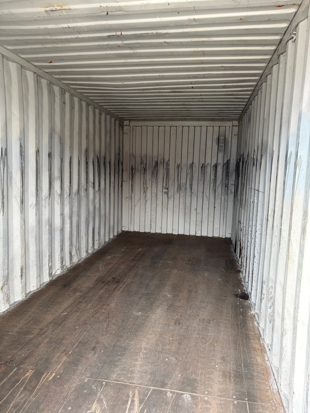 20ft CXDU1527907 - 300.000 kr + vsk