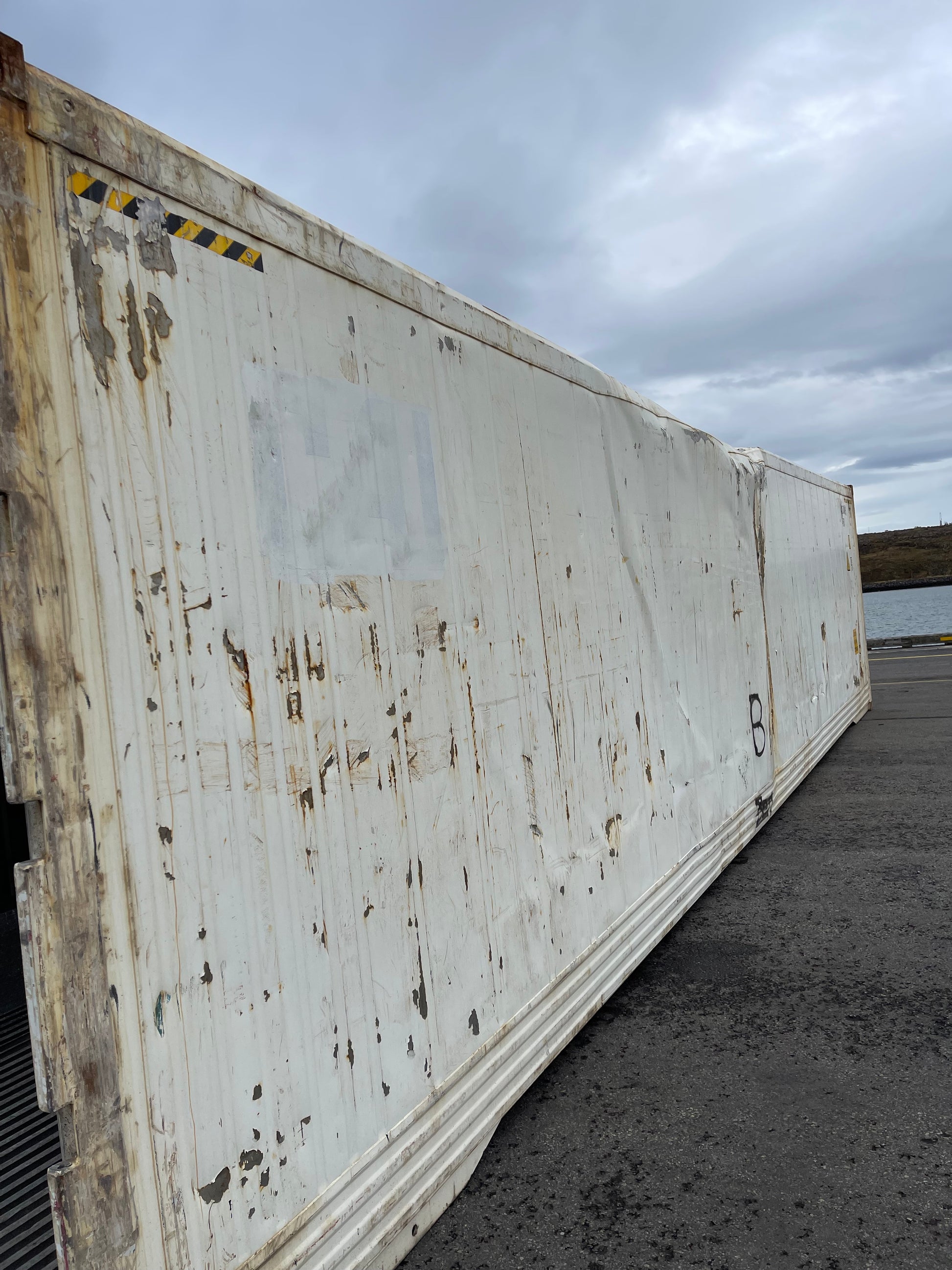 Laskaðir 40ft HC Einangraðir gámar - verð frá 200.000 kr + vsk