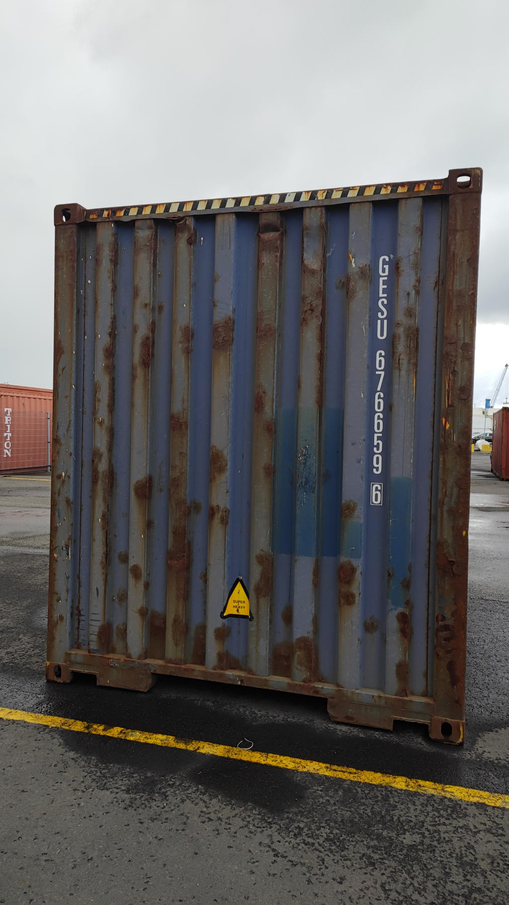 40ft HC GESU6766596 - 450.000 kr + vsk