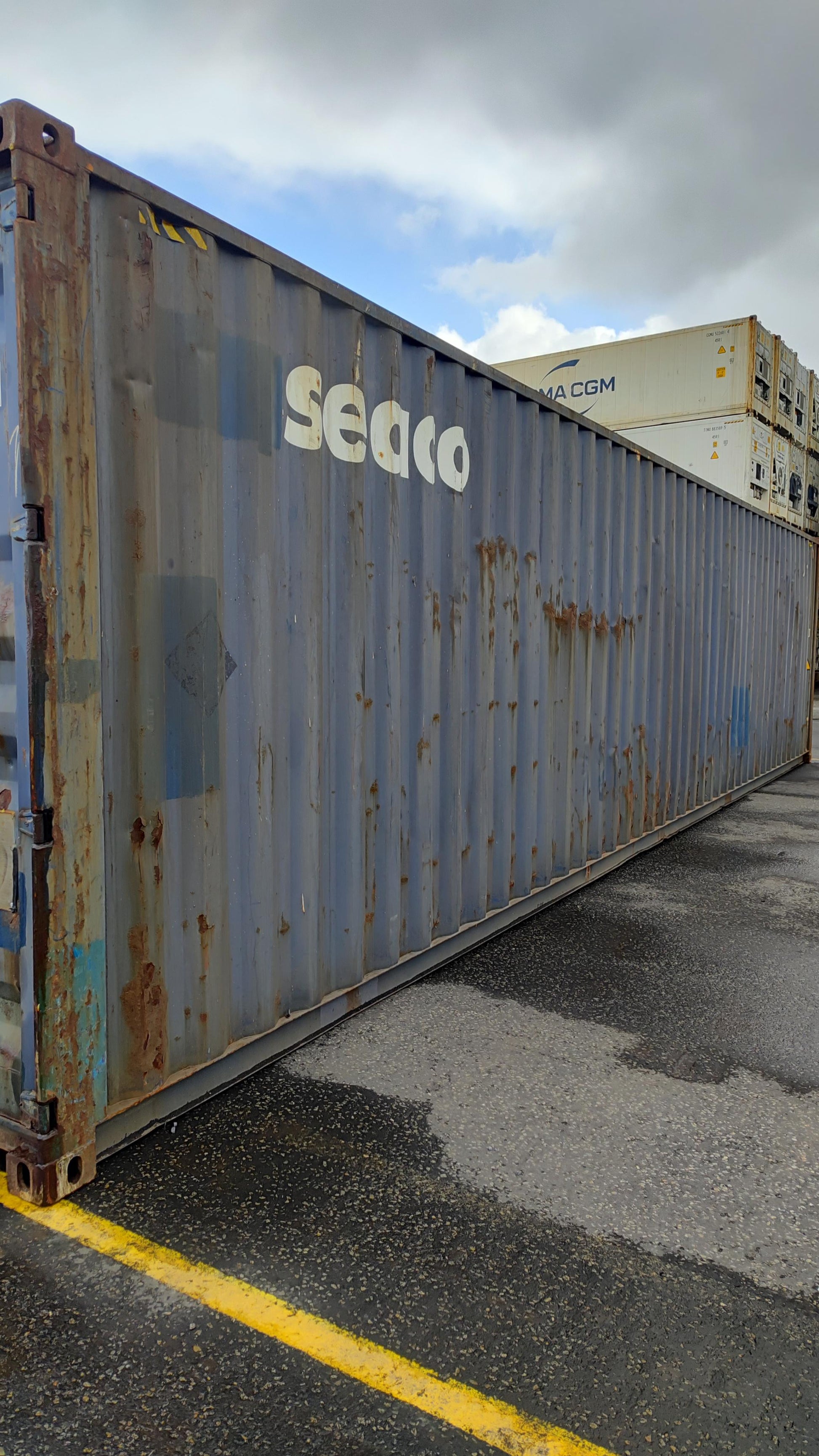 40ft HC GESU6766596 - 450.000 kr + vsk
